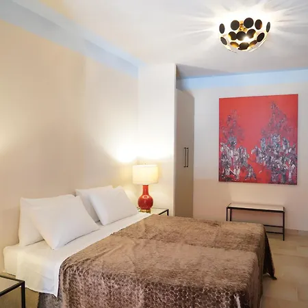 Corte Artemide 4* أوستوني