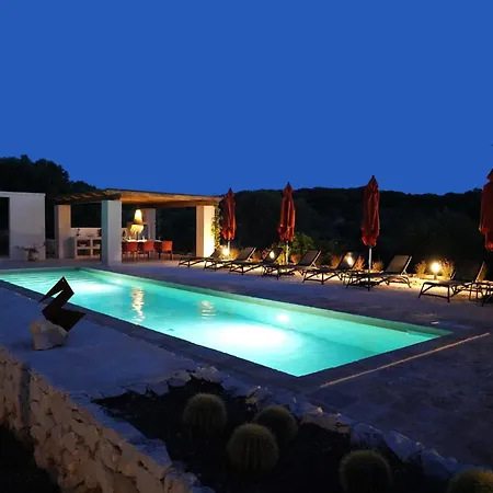 Corte Artemide Bed & Breakfast 4*